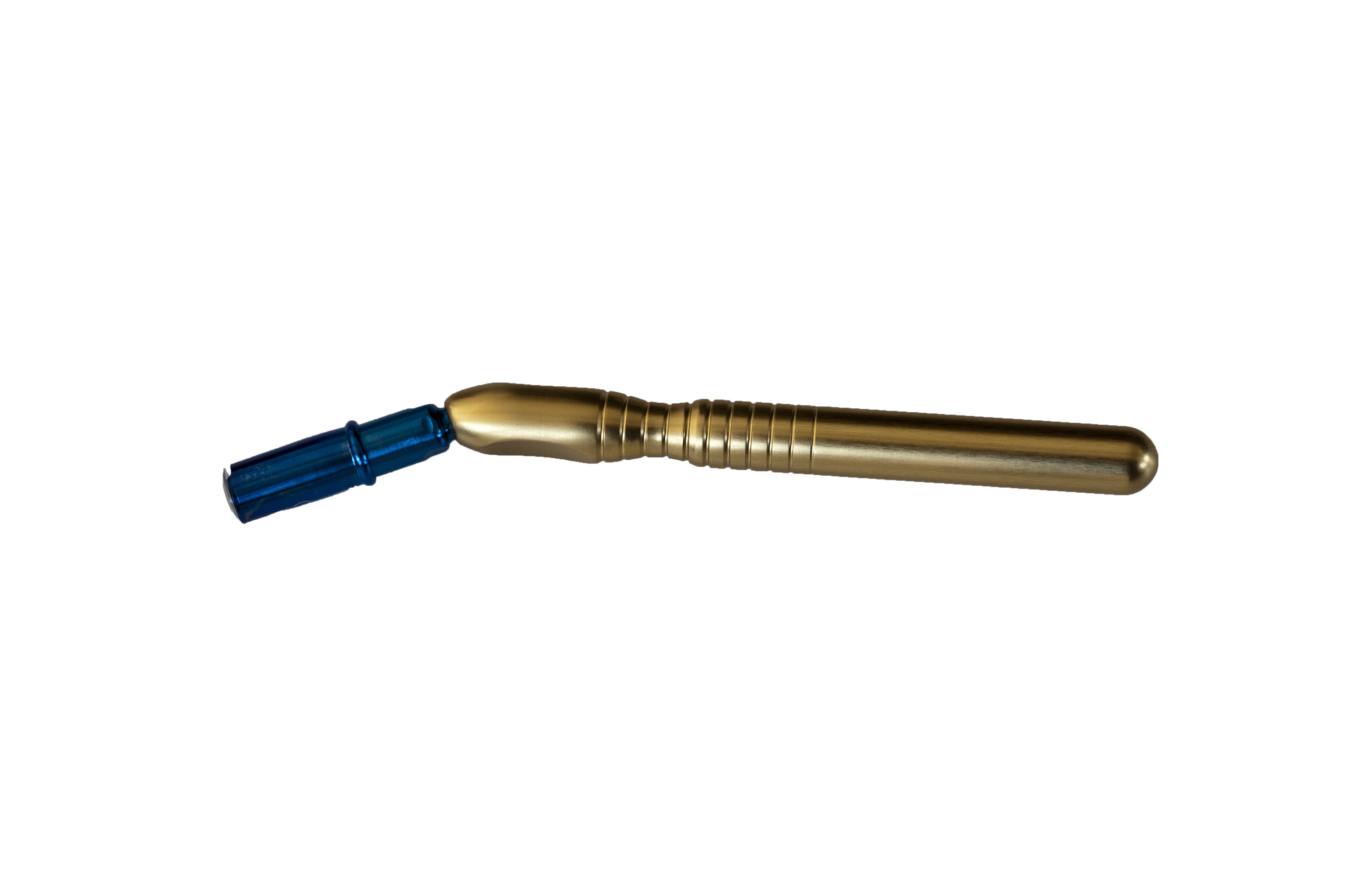 The McBio MCBio STS Angled Bone Scraper – Posterior features a gold handle and blue angled tip, designed for autogenous bone collection, and is isolated on a white background.